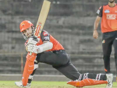 IPL Playoff-এর আগেই বড় ধাক্কা Sunrisers Hyderabad-এর, দেশে ফিরছেন Kane Williamson