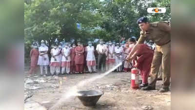 Howrah: হঠাৎ আগুন লাগলে করণীয় কী? স্বাস্থ্যকর্মীদের হাতেকলমে প্রশিক্ষণ দমকলের