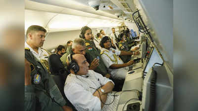 रक्षा मंत्री राजनाथ सिंह ने भरी नेवी के सर्विलांस एयरक्राफ्ट P8I में उड़ान