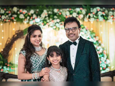 D Imman: வச்ச கண் வாங்காமல்... புது மனைவியை ஓரமாக நின்று ரசிக்கும் இமான்... வைரல் வீடியோ!