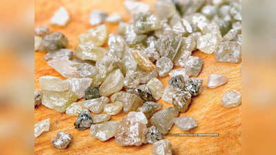 Diamond Industry crisis: रूस-यूक्रेन की लड़ाई से फीकी पड़ रही सूरत के हीरों की चमक, लाखों कारीगरों की नौकरी पर तलवार