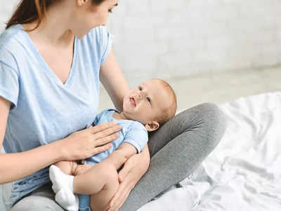 नवजात शिशु को पीलिया होने पर दिखते हैं कुछ लक्षण, इग्‍नोर करने पर जा सकती है जान