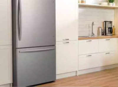 Vastu Tips To Place Refrigerator : जानिए किचन में किस दिशा में होना चाहिए फ्रिज, इन बातों का भी रखें ध्‍यान