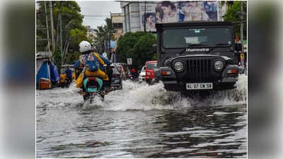 Kerala Heavy Rain: केरल में मूसलाधार बारिश, IMD ने 12 जिलों के ल‍िए जारी क‍िया ऑरेंज अलर्ट