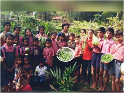 गाजीपुर के परिषदीय विद्यालयों में खाली पड़ी जमीनों पर विकसित होगा किचन गार्डन, उगी सब्जियों से बनेगा मिड डे मील
