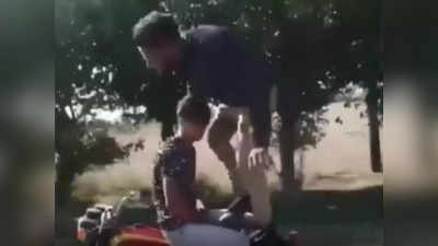 Viral Video: ಬಹುಶಃ ಇನ್ಮುಂದೆ ಇವರೆಂದೂ ಬೈಕ್ ಸ್ಟಂಟ್ ಮಾಡಲಿಕ್ಕಿಲ್ಲ!: ಸಾಹಸ ಪ್ರದರ್ಶನ ಕಲಿಸಿದೆ ಪಾಠ!