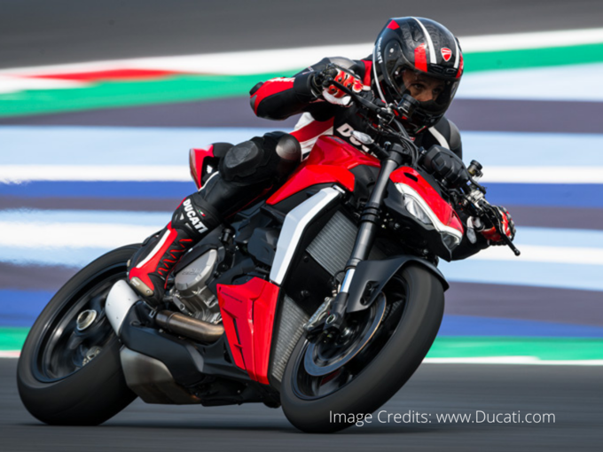 Ducati Streetfighter track