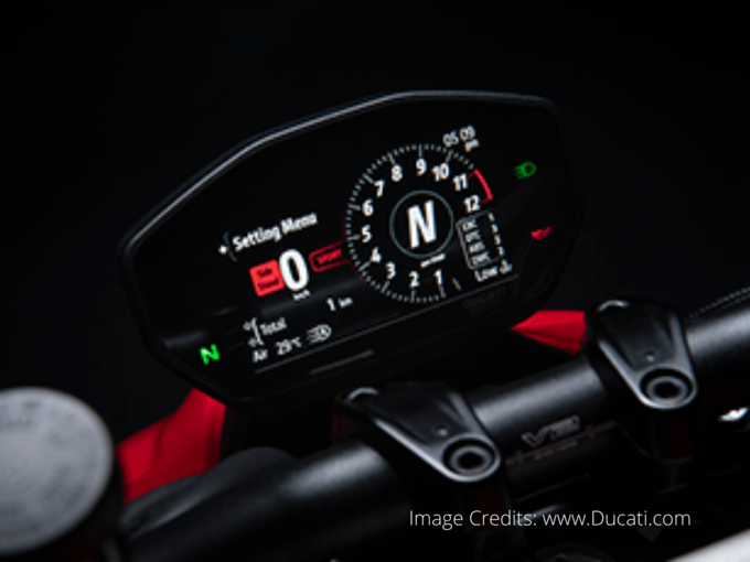 Ducati Streetfighter instru