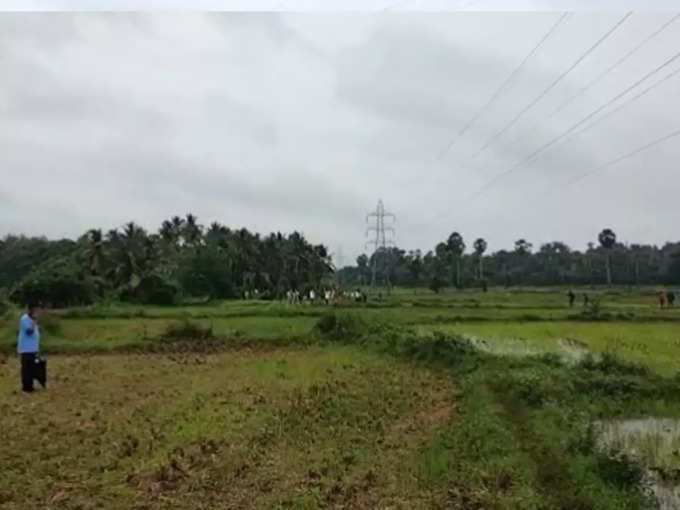 മൃതദേഹങ്ങൾ കണ്ടത് ക്യാമ്പിൻ്റെ തൊട്ടടുത്ത്