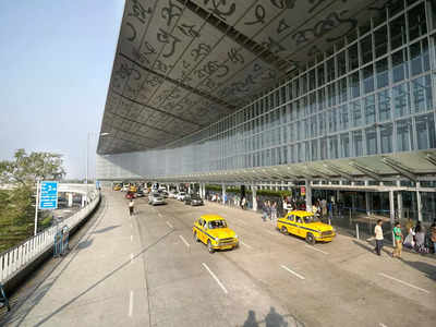 Kolkata Airport-এ সেলফি তুললেই আকর্ষণীয় উপহার!