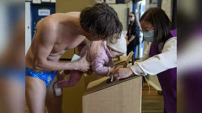ऑस्ट्रेलिया में चुनाव: लोगों में दिखा वोटिंग का क्रेज, चड्ढी पहन कर बूथ पर पहुंचा वोटर