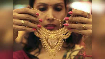 Gold Rate Today: நகை பிரியர்களுக்கு மெகா அதிர்ச்சி.. ராக்கெட் வேகத்தில் எகிறும் தங்கம் விலை!