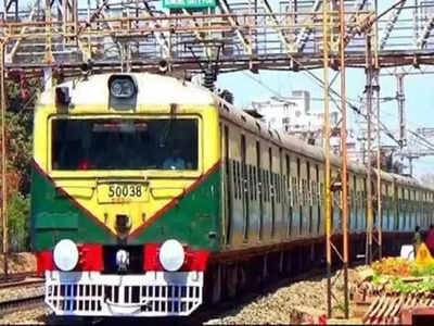 Train Status: ট্রেনের ওভারহেড তারে আগুনের ফুলকি, Sealdah ও Tarkeshwar শাখায় রেল পরিষেবায় বিঘ্ন
