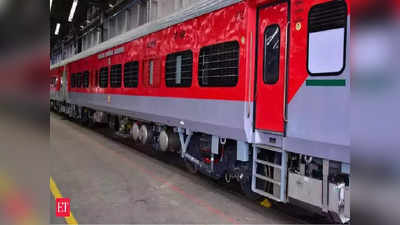 Station Master Strike की चेतावनी के बीच आंदोलन के चलते दिल्ली-हावड़ा सहित कई रूट्स पर रेल सेवाएं बाधित, कुछ ट्रेनों का बदला रास्ता