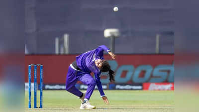 Maya Sonawane क्रिकेट है या जिम्नास्ट... महिला IPL में बॉलर का अजब-गजब एक्शन देख हर कोई हैरान
