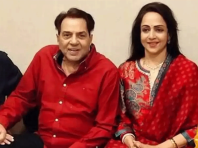 Dharmendra Hema Malini Photo: हेमा मालिनी ने धर्मेंद्र संग लाल कपड़ों में शेयर की तस्वीर, फैंस बोले- बॉलिवुड की फेवरिट जोड़ी