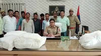 Kushinagar News: कुशीनगर में मादक पदार्थों के 5 तस्कर गिरफ्तार, 51 किलो गांजा और 2 बाइक बरामद