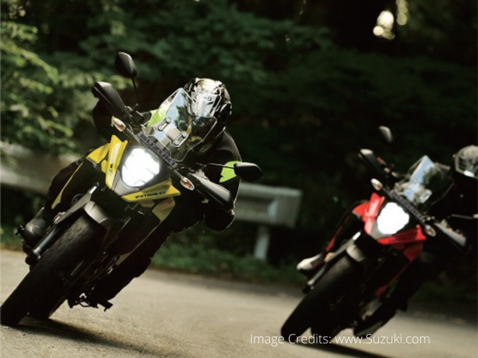 Suzuki Vstrom corner