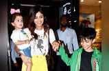शिल्पा शेट्टी ने बच्चों के साथ बिताया समय, बेटे वियान का स्टाइलिश अंदाज मां को दे गया टक्कर