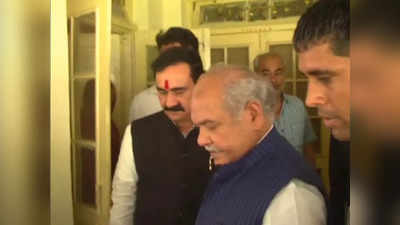 Narendra Tomar-Narottam Mishra Meeting: सिंधिया के धुर विरोधियों की बंद कमरे में मुलाकात, कहीं यह महाराज के खिलाफ खेमेबंदी तो नहीं!