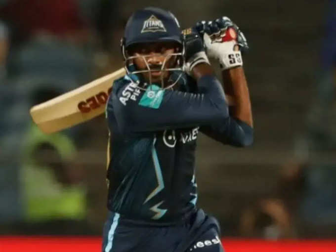 ​विजय शंकर: सिर्फ 19 रन, विकेट नहीं