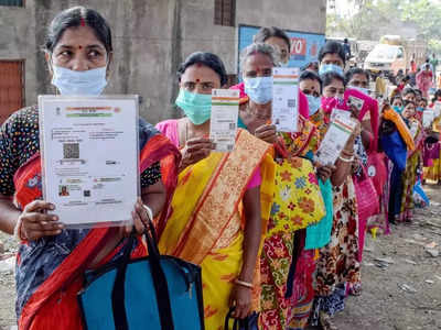 Uidai: আধার সুরক্ষিত রাখার সরকারি নিয়মগুলি জানেন? প্রতারণার ভয় নেই