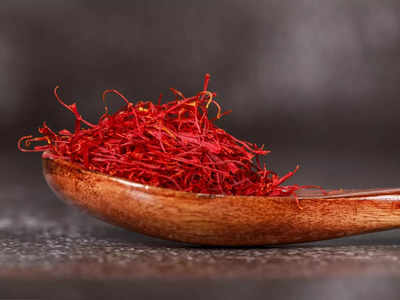 Saffron Remedies: জাফরানের এই টোটকায় দূর হবে রোগ, সম্ভব সম্পদ বৃদ্ধি