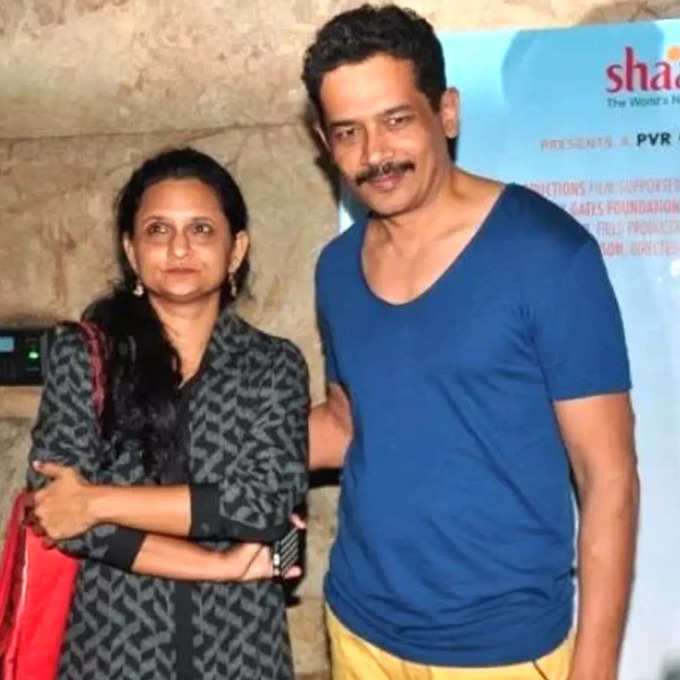 atul kulkarni wife