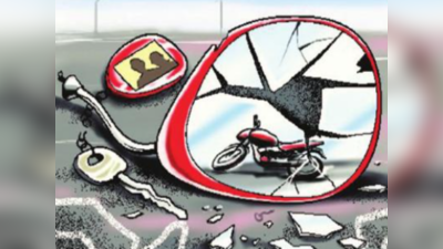 परिवार को बिना बताए जयपुर घूमने निकले 3 दोस्त, 2 की मौत, KMP पर मोकलवास गांव के पास ट्रॉल में पीछे से टकराई बाइक