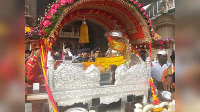 गण गण गणात बोते... संत गजानन महाराजांच्या पालखीचे पंढरपूर वारीसाठी प्रस्थान