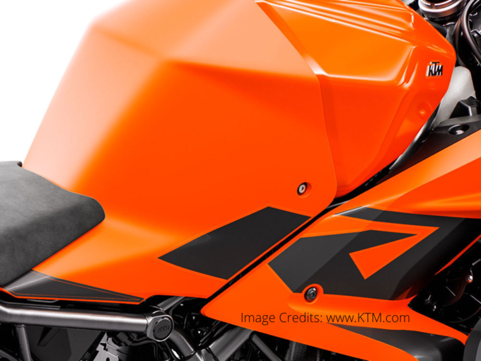 KTM RC 390 2022 Split Tank