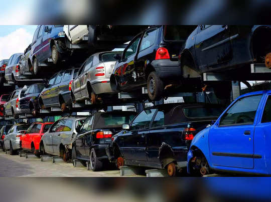 Scrappage Policy: ભારતીયો 15-20 વર્ષ જૂની કાર ભંગારમાં કાઢી નાખવા કેમ તૈયાર નથી? 