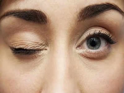 Eye blink: सिर्फ अच्छे-बुरे का संकेत नहीं आंखों का फड़फड़ाना, शरीर में पल रही इन 8 गंभीर बीमारियों का भी है संकेत