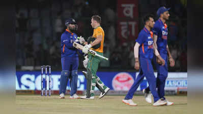 IND vs SA 2nd T20: तिकीट विक्रीचा गोंधळ; क्रिकेटप्रेमींवर पोलिसांनी केला लाठीमार