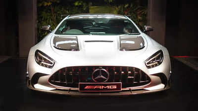 ભારતમાં આવી પહોંચી Mercedes-AMG GT Black Series, કિંમત જાણી આંખો પહોળી થઈ જશે