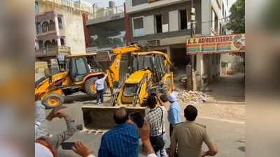 Prayagraj Violence: जहां से चले थे पत्थर, प्रयागराज में वहां पहुंचा बुलडोजर...कानपुर में तोड़े गए अवैध निर्माण