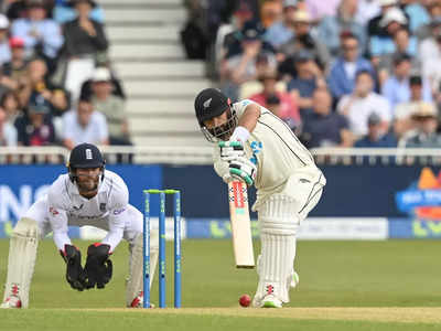 ENG vs NZ 2nd Test: 23 चौके 4 छक्के... डिरेल मिचेल ने बल्ले से बरसाई आग, किंग कोहली का रिकॉर्ड बराबर