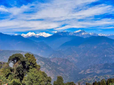 Sikkim Tourism: সিকিম বেড়াতে গিয়ে বেজায় বিপদে বাঙালি পর্যটক, ত্রাতা হিসেবে এগিয়ে এল পেলিং পুলিশ