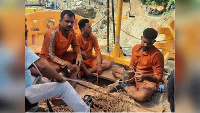 Chattisgarh Rahul Borewell Rescue : 60 घंटे से बोरवेल में राहुल, चट्टान बना रेस्क्यू में रोड़ा, सुबह में खाया केला, उम्मीदें जीवित