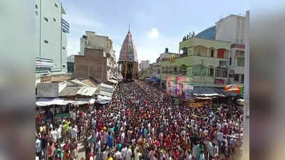 திருச்செங்கோடு அர்த்தநாரீஸ்வரர் தேர் திருவிழா; பக்தர்களோடு தேர் இழுத்த அமைச்சர் சேகர் பாபு!