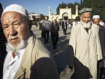चीनचे देशातील उइघूर मुस्लिमांवर अत्याचार, तरी मुस्लिम देश गप्प का?