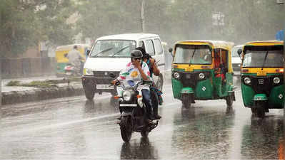 Gujarat Rain:મેઘરાજા બે દિવસ વહેલા પધાર્યા, રાજ્યમાં કડાકા-ભડાકા સાથે વરસાદમાં 7ના મોત