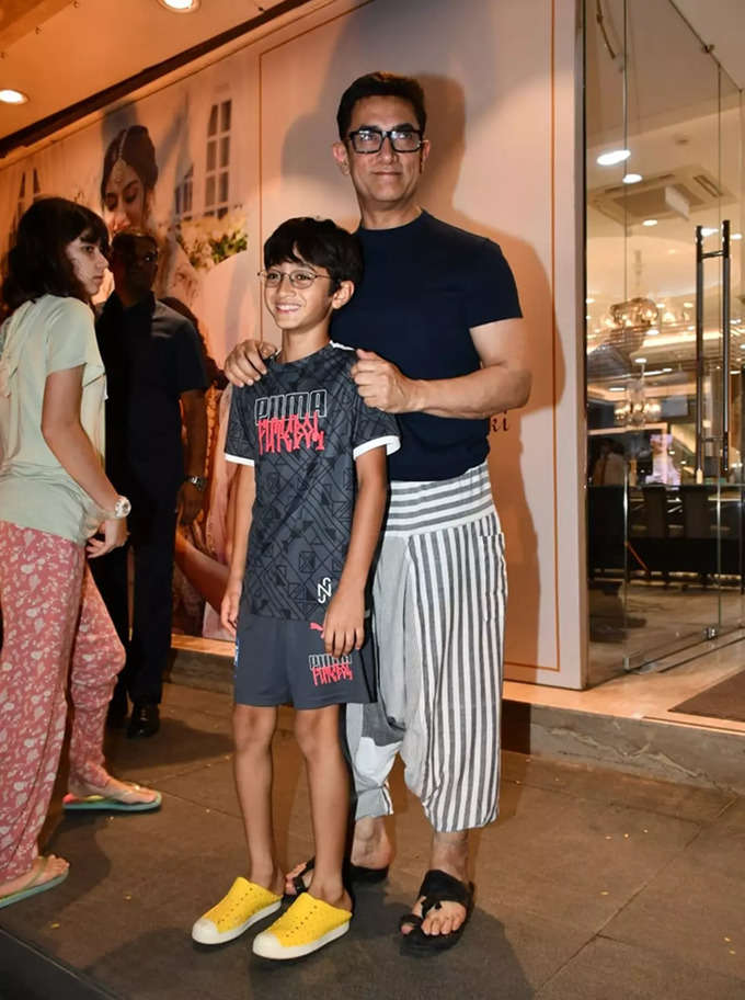 Aamir khan spotted with his son