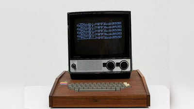 बाबो! ४६ वर्ष जुन्या Apple-1 कॉम्प्युटरची ‘इतक्या’ कोटींना विक्री, किंमत वाचून धक्का बसेल