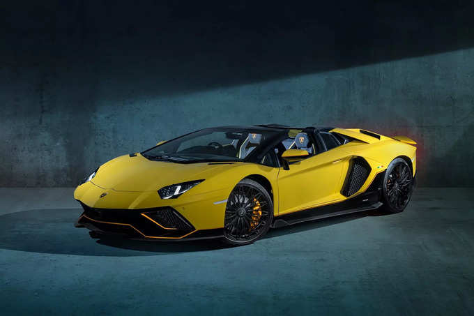 Lamborghini Aventador Ultimae Roadster