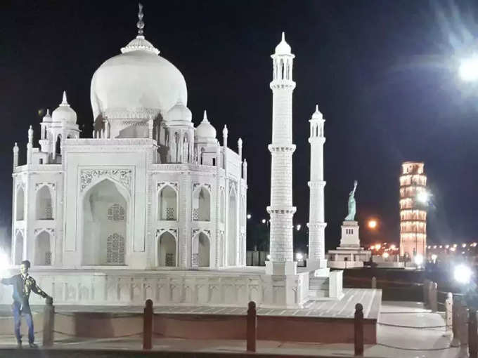 मिनिएचर ताजमहल - Miniature Taj Mahal