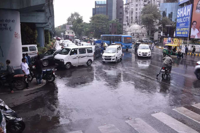 Surat Rain1