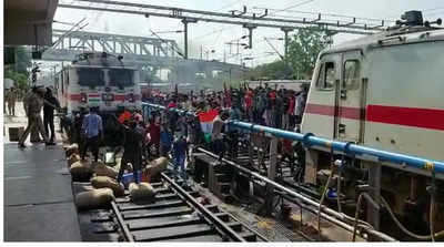 Secunderabad Protest పక్కా ప్లాన్‌తోనే దాడి.. నిన్న రాత్రే హైదరాబాద్‌కు విద్యార్థులు