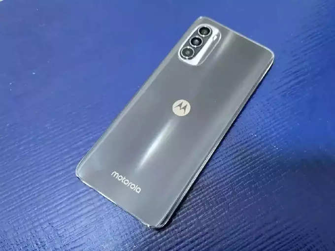 Moto G52  1