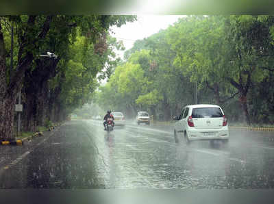 Delhi Mausam News: दिल्ली के कई इलाकों में सुबह से शुरू हुई बारिश, आज मौसम विभाग का ऑरेंज अलर्ट